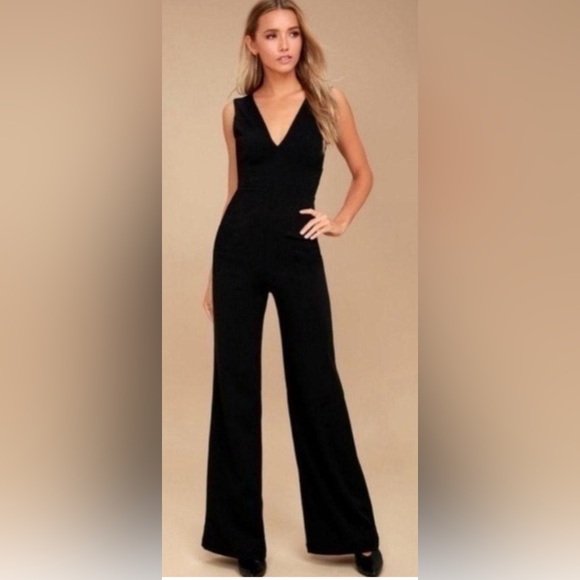 Lulus Jumpsuit Black Wide-Leg Sleeveless Plunge Neck - Picture 1 of 2